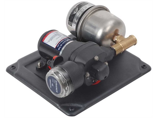 Sistema integrato autoclave e serbatoio accumulo