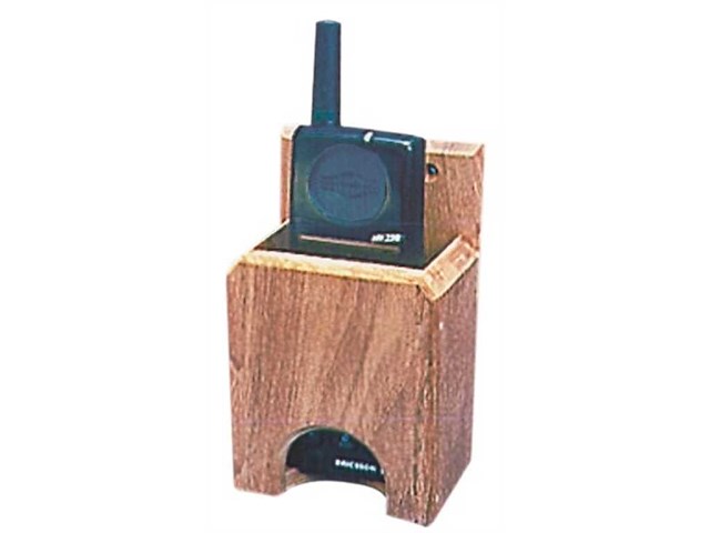 Porta radio VHF e telefonino - 132 x 73 x 43 mm.