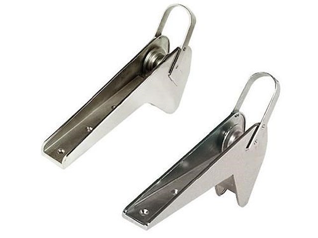 Musone di prua autobloccante - 480 mm. -