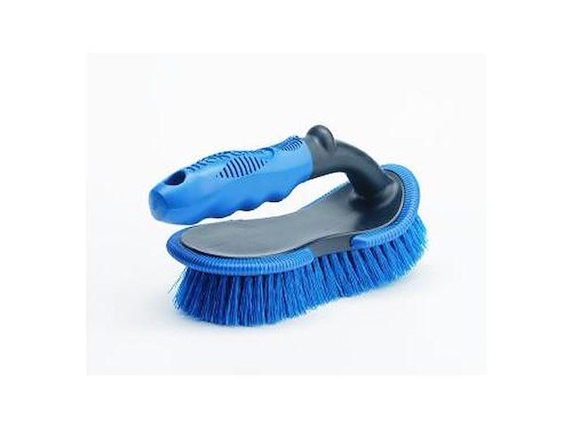 Spazzola con bordo in gomma