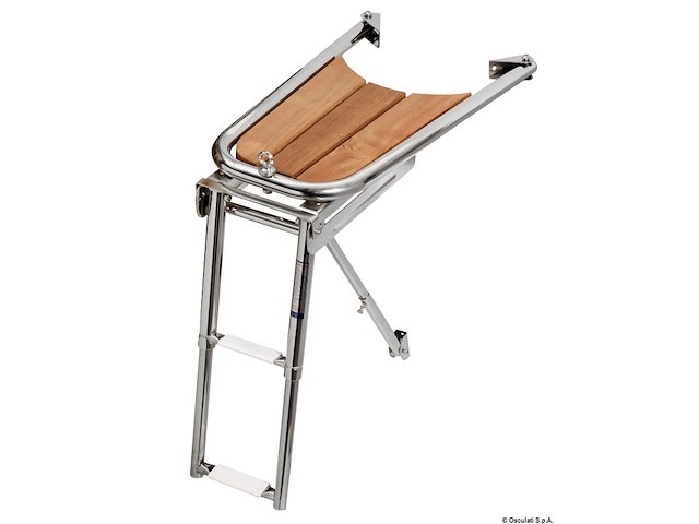 Delfiniera teak con scaletta