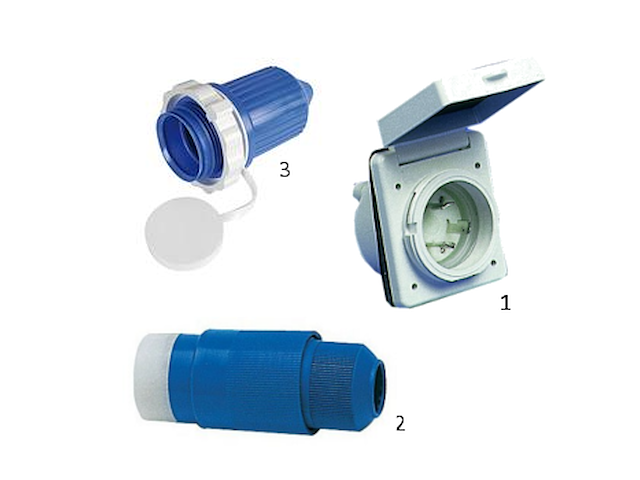 PRESA SOLAS 32A 220V B.CO Presa e spina impermeabili 30A