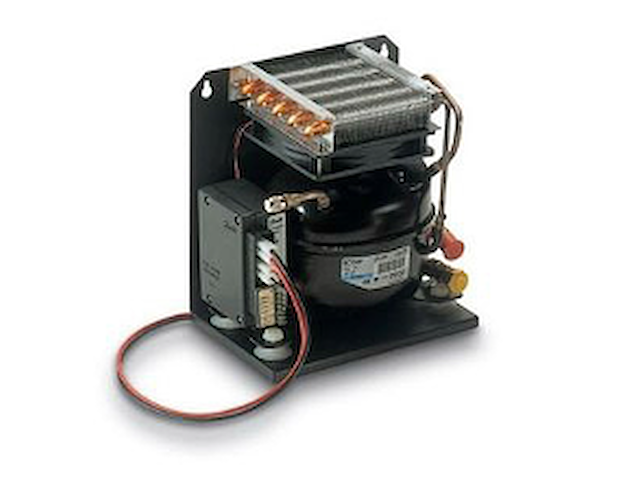 Compressore Danfoss BD50F - Unità refrigerante : ventilata Verticale Compressori Verticali